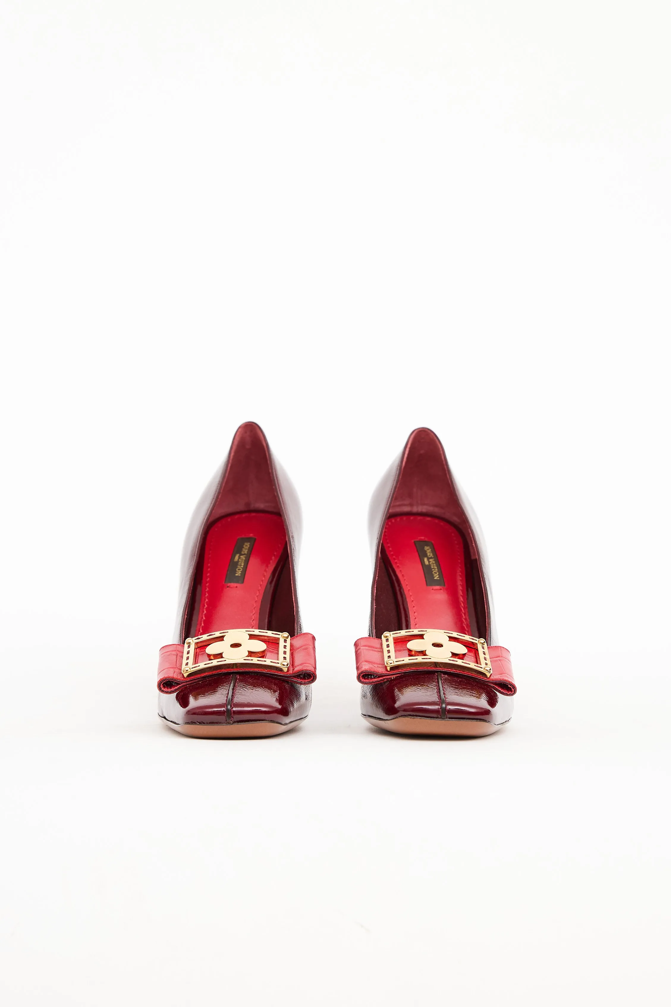 2006 Fleur Logo Pump