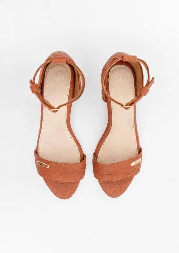 Chicago Strap Heels in Canela