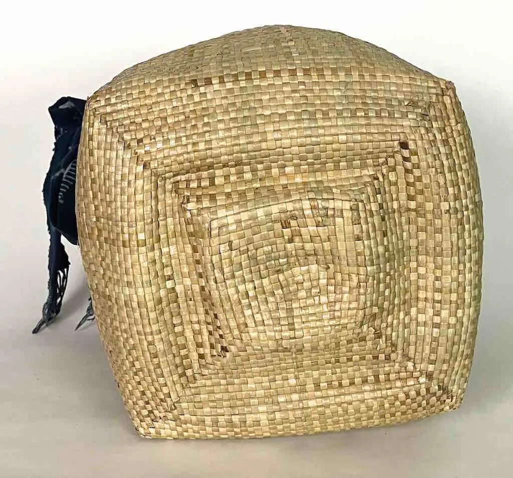 Deep Flexible Swampgrass Basket, Indigo Accen - Benin