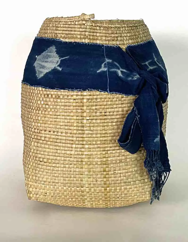 Deep Flexible Swampgrass Basket, Indigo Accen - Benin
