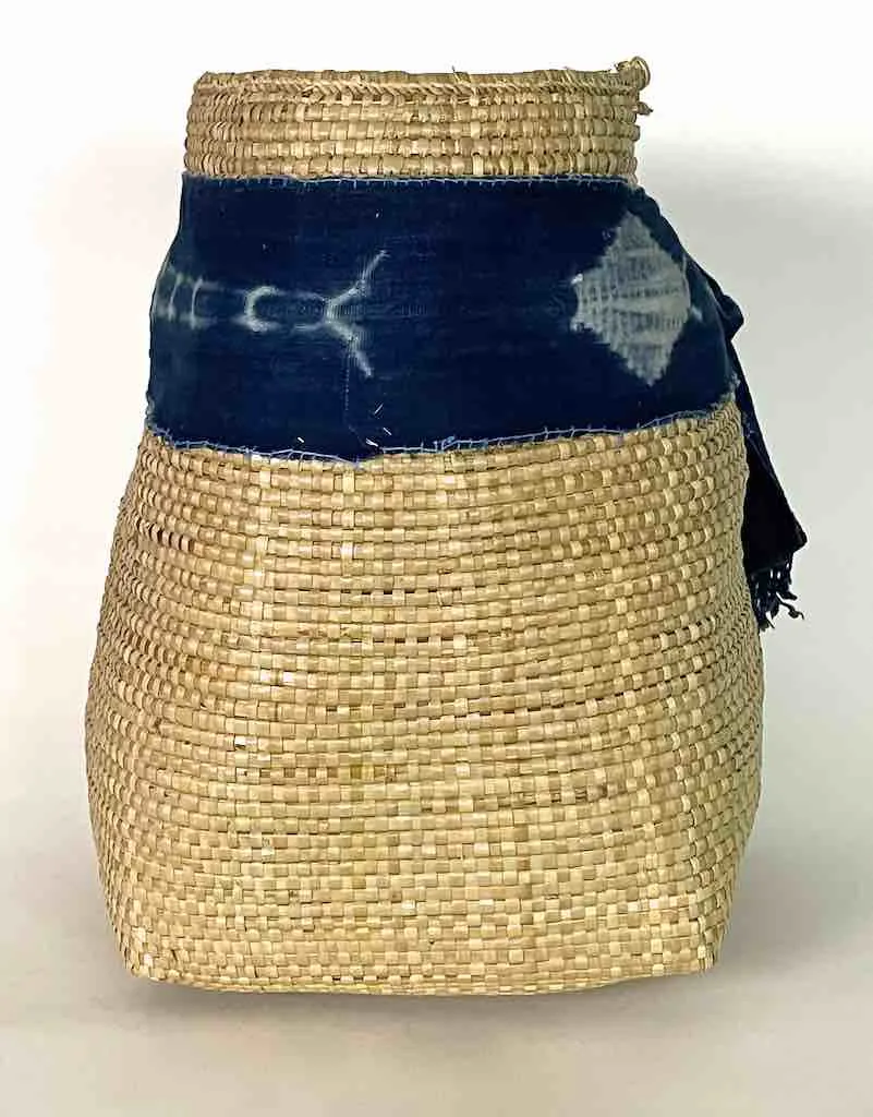 Deep Flexible Swampgrass Basket, Indigo Accen - Benin